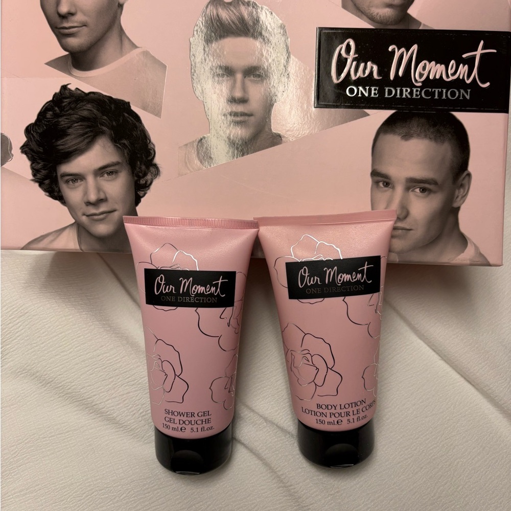 One Direction Our Moment Shower Gel and Body Lotion Set